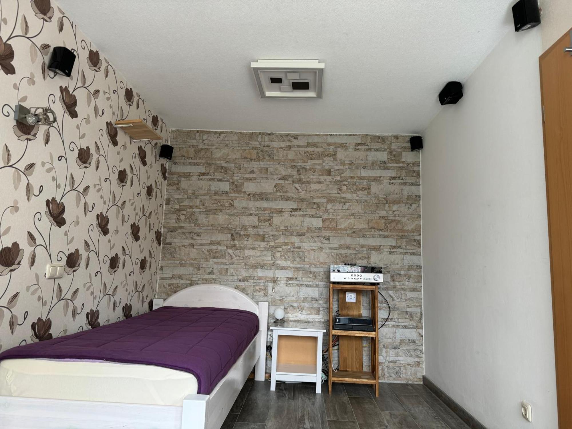 Messe-apartment, 4 Schlafzimmer, 80 Qm, Garten - 6 Km Zur Messe, Verkehrsguenstig, Ruhig, Parkplaetze Apartment Nuremberg